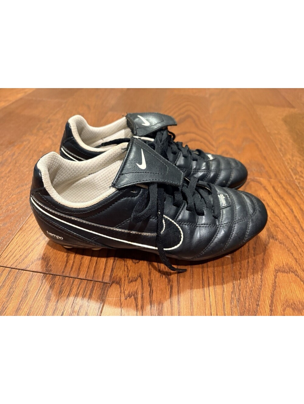Nike Tiempo Men's Soccer Cleats 317603-001 Quilted Black White 2008 Size 7